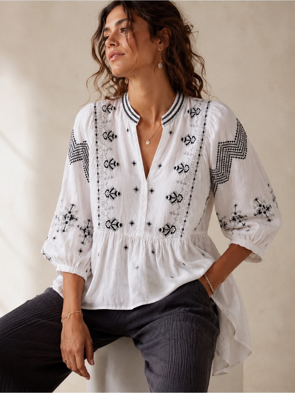 Solitaire White Embroidered Peasant Babydoll Top Small NWT Boho Cotton